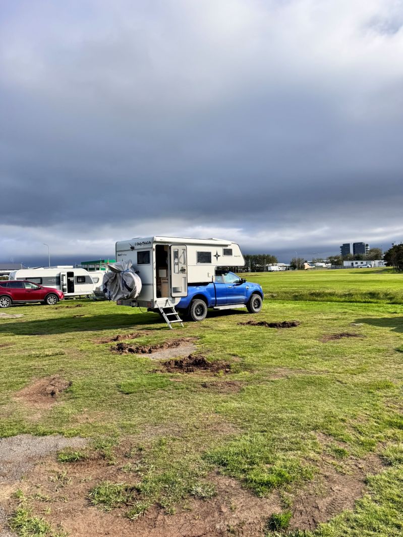 Campingplatz oder weite Landschaft in Island